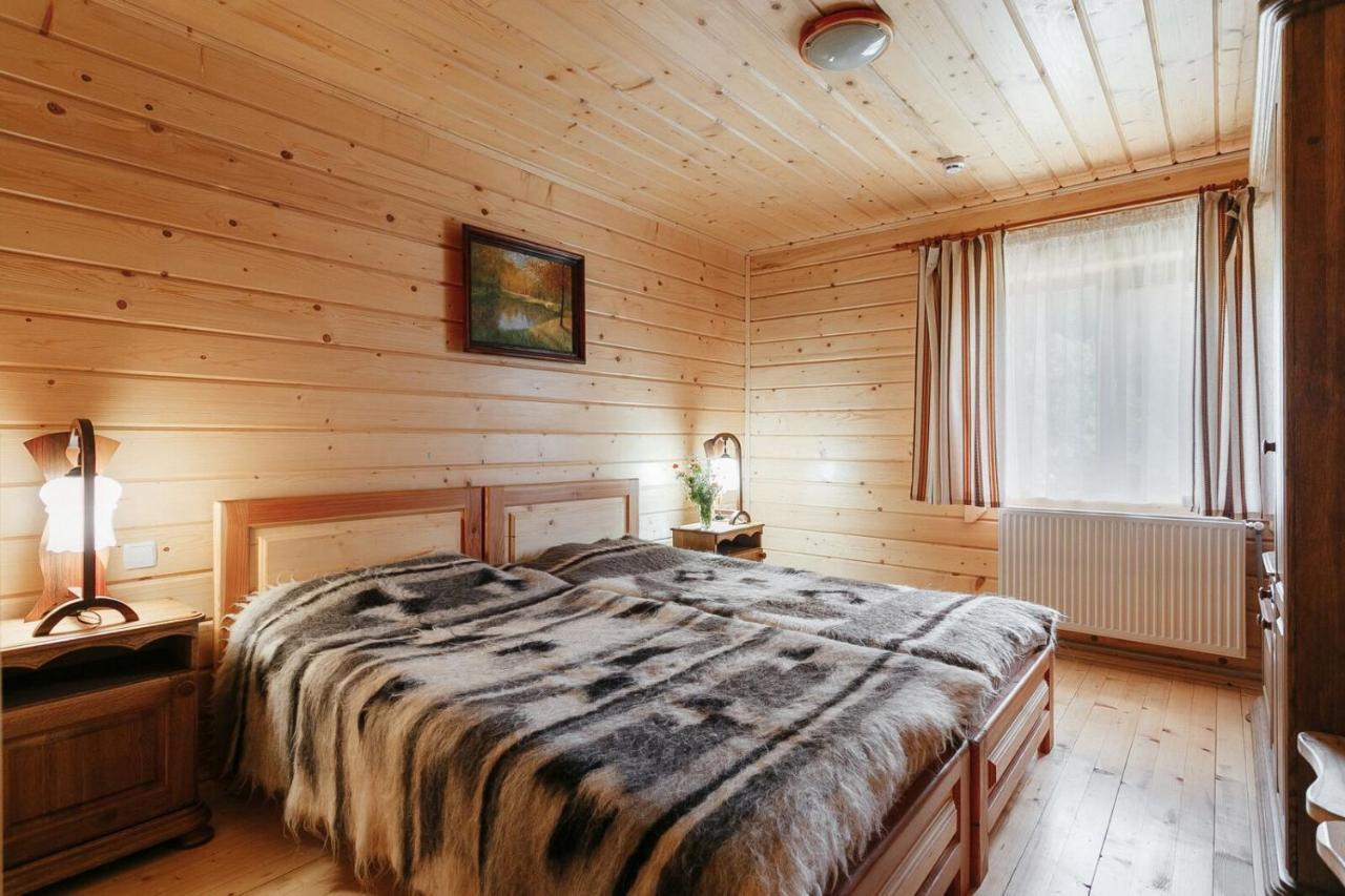 Hotel "Odessa" Verkhovyna Extérieur photo